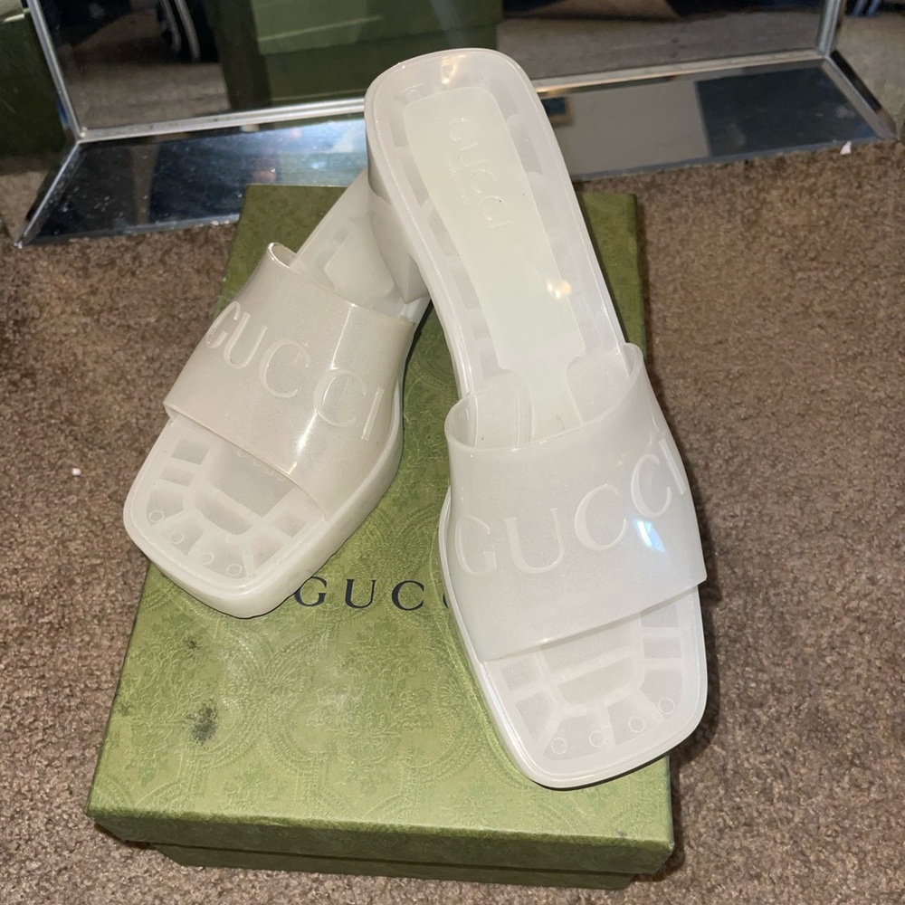 Gucci Rubber Platform logo slides